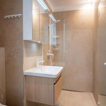 Perfect Location, Air-conditioning, Big Balcony, Private Parking! Pärnu