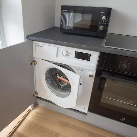 Perfect Location, Air-conditioning, Big Balcony, Private Parking!